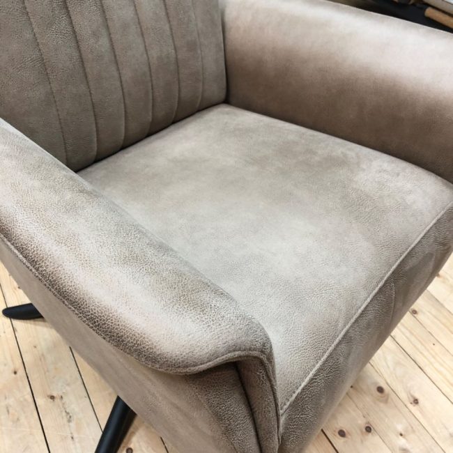 Relaxfauteuil 7057 | Hjort Knudsen | Deens design | Wiegers XL