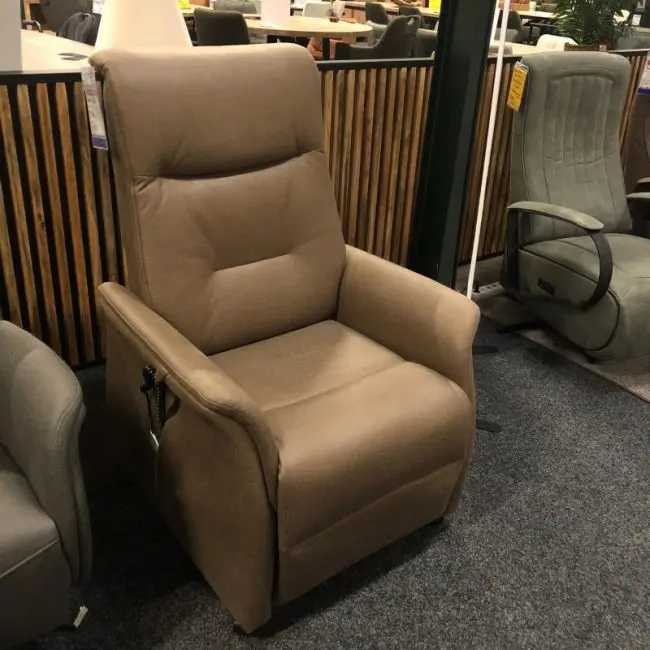 Relaxfauteuil LF136 - Sta op - Lenselink