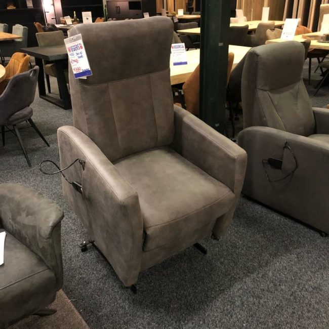 Relaxfauteuil 4312 | Hjort Knudsen | Deens design | Wiegers XL