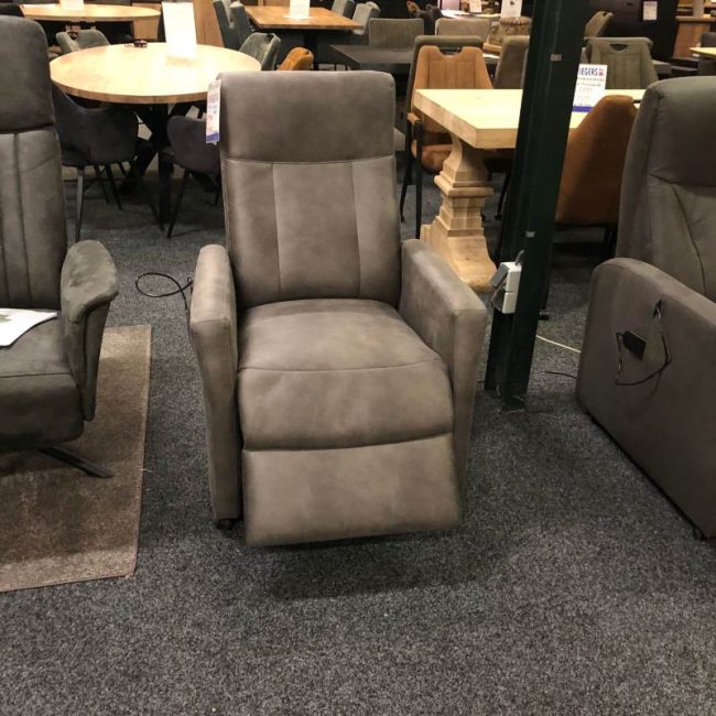 Relaxfauteuil 4312 | Hjort Knudsen | Deens design | Wiegers XL