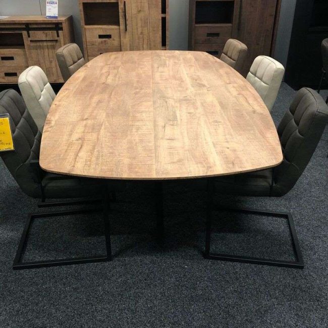 Eettafel Wellington - Lamulux - Deens Ovaal - Maxfurn